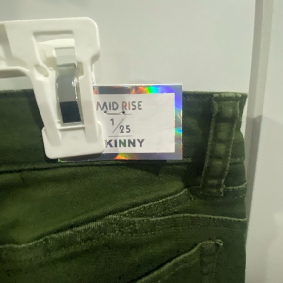 NWT Tinseltown Olive Green Jeans - Picture 6 of 7